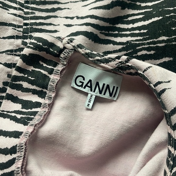 Ganni Women's Print Denim Mini Dress Tiger Stripe Light Lilac - Picture 5 of 8